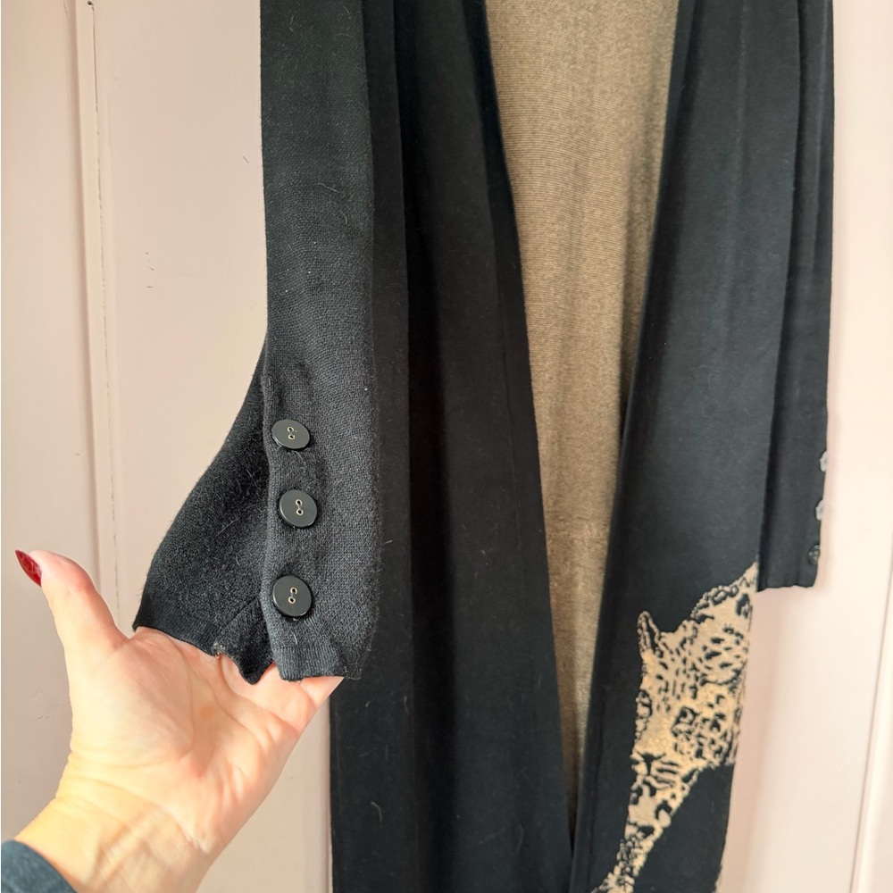 Chico's Black and Tan Leopard Cardigan SzM - Picture 6 of 6